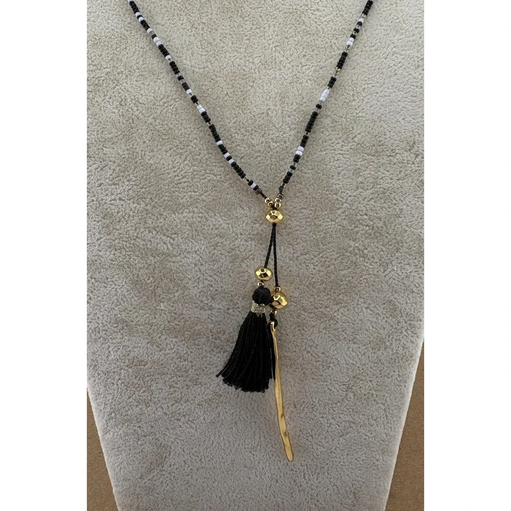 Gorjana Beaded Tassel Lariat Necklace Gold Tone Black White Seed Bead Boho Bar